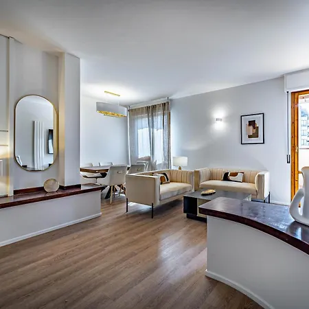 Yd Morgagni Charme * Florenz