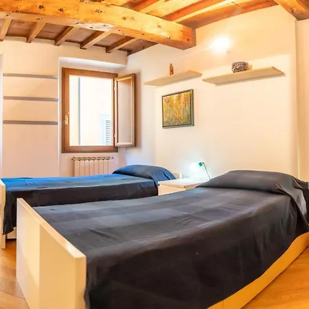 Chiesa Apt - Dolcevita Holiday Appartement *