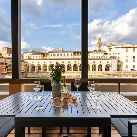 Terrace On Ponte Vecchio -dream View- Διαμέρισμα Φλωρεντία