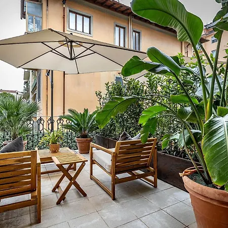 Ungherese Small Luxury Hotel Firenze
