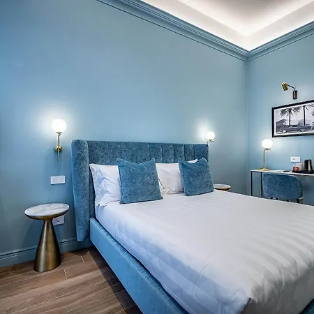 Ungherese Small Luxury 3*