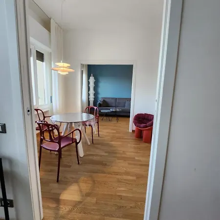 Sweetly In Apartment Florence