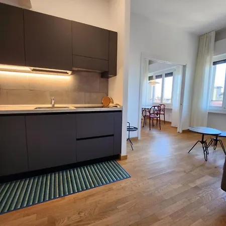 Apartment Sweetly In *