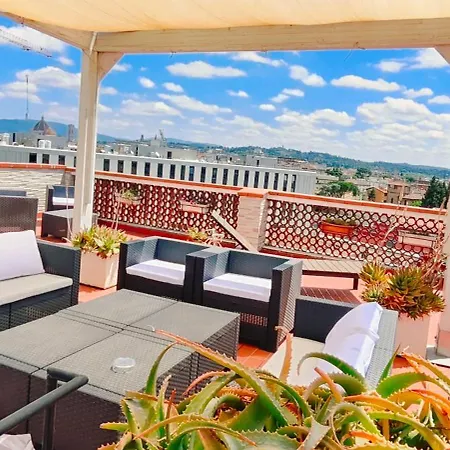 Panoramic Luxury Little Penthouse Florenz