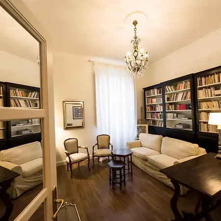 Apartment Santa Caterina Palace In Florence-3 Bedroom Florence