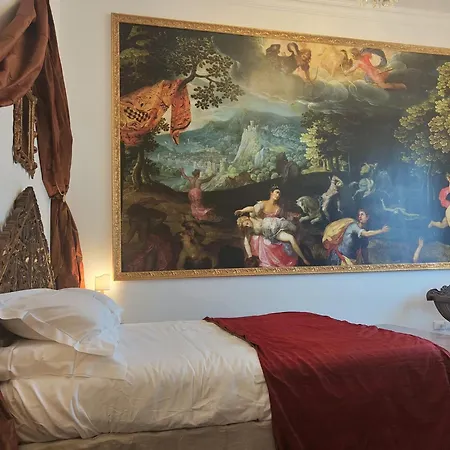 Apartment Santa Caterina Palace In Florence-3 Bedroom Florence