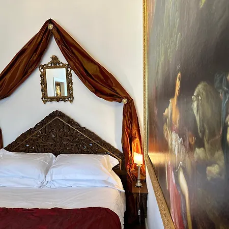 Santa Caterina Palace In Florence-3 Bedroom Apartment Florence