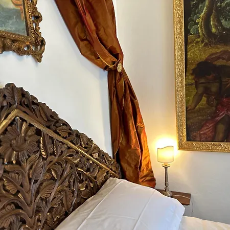 Apartment Santa Caterina Palace In Florence-3 Bedroom