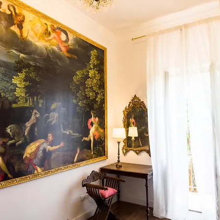 Santa Caterina Palace In Florence-3 Bedroom Florence