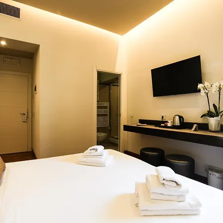 Hotel Embassy 4*