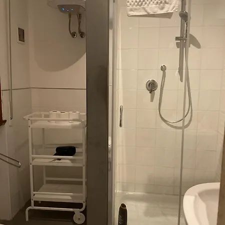 Apartment Apostolino *