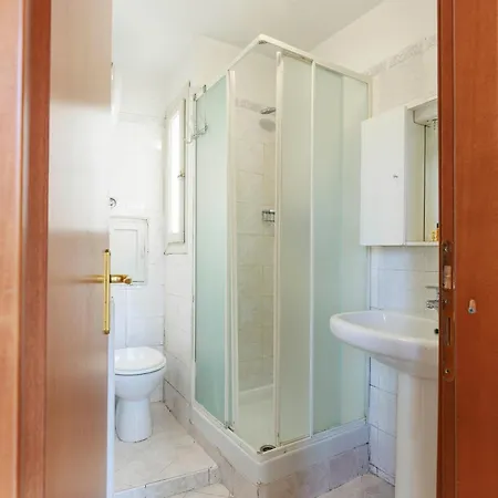 Faenza Huge Apartment