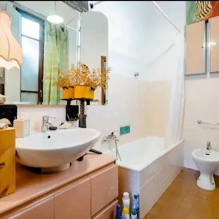 Urban Utopia Bed & Breakfast