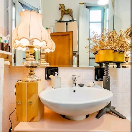 Urban Utopia Bed & Breakfast
