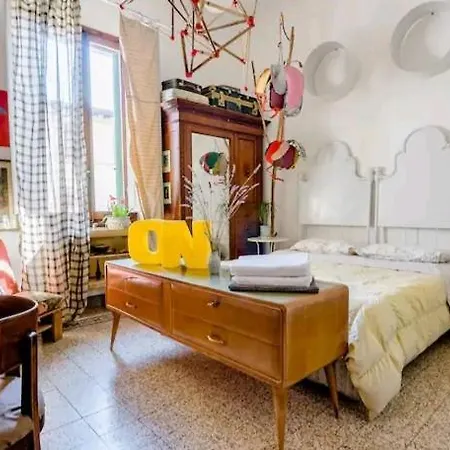 Bed & Breakfast Urban Utopia *