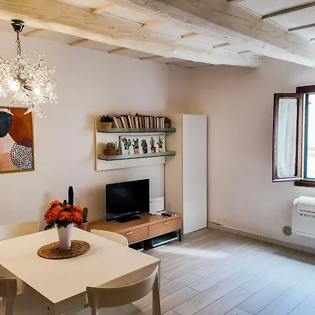 Little Sweet In Apartamento Florencia