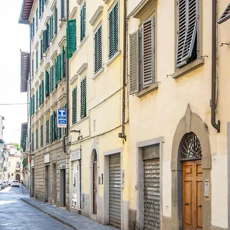 And Quiet Apartment Florence