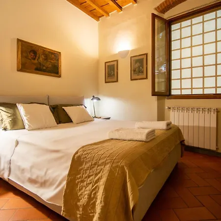 Apartment And Quiet Florence