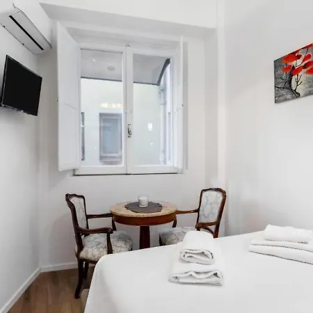 Ponte Vecchio Luxury Apartment