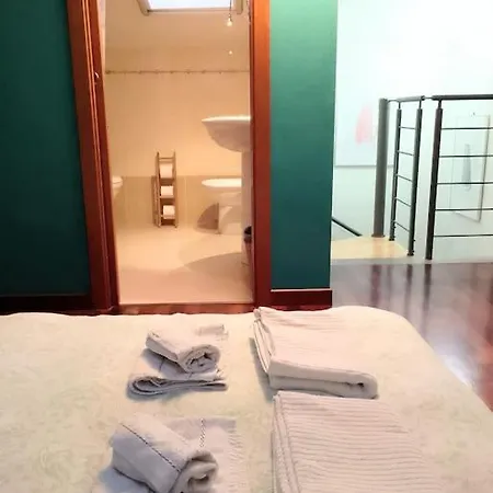 Apartment House Nubia, San Frediano, Near Ponte Vecchio, With Free Private Parking Lot Florence