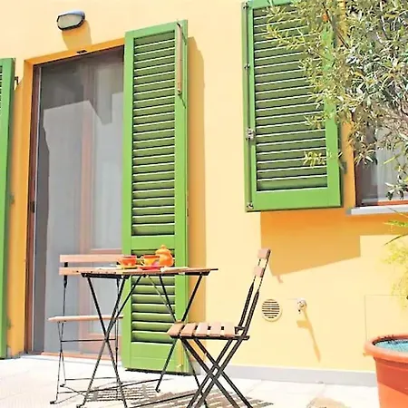 House Nubia, San Frediano, Near Ponte Vecchio, With Free Private Parking Lot