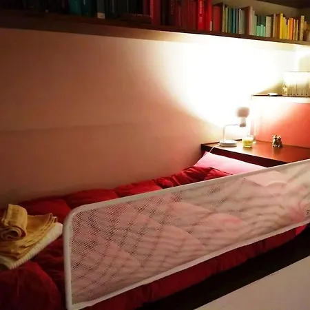 House Nubia, San Frediano, Near Ponte Vecchio, With Free Private Parking Lot