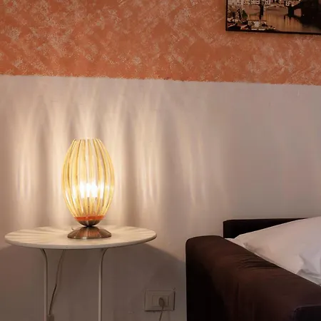 Cozy House In Pepi Street *