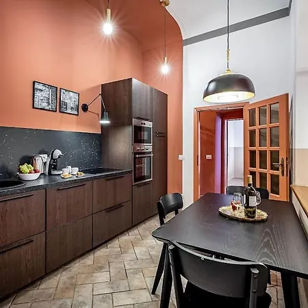 Chic Oriuolo At The Duomo Apartment *
