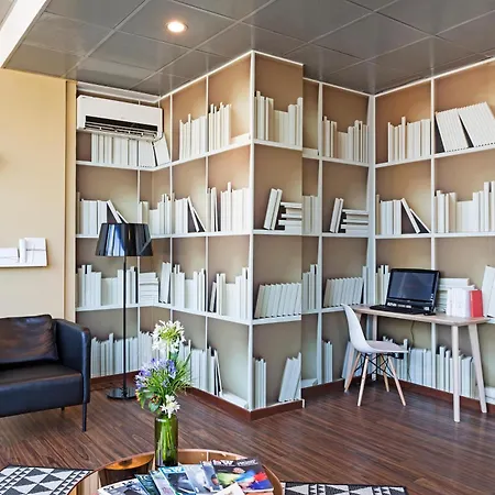 Novoli Hotel 3*