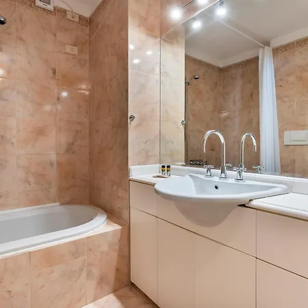 Porta Rossa Apartment Florence