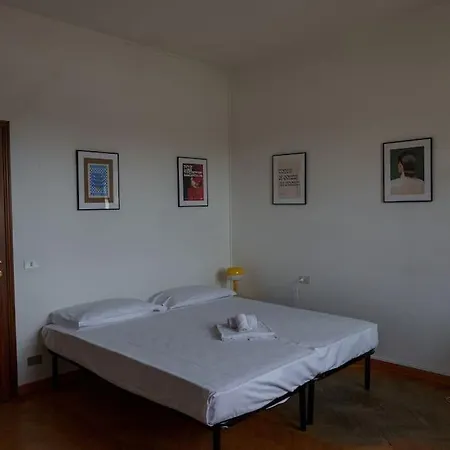 Fanciful 2-br Outside Ztl * Florence
