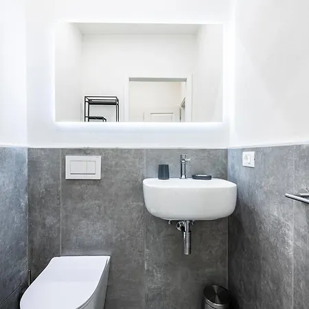 Fortezza Da - Center 5 Min & Patio Апартаменты *