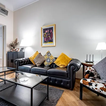 Yd Servi Apartment