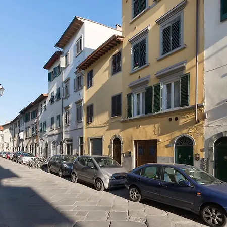 Unique 100 Sqm Design Flat In Oltrarno *
