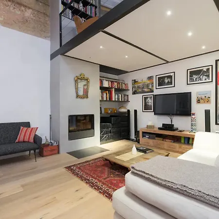 Apartment Unique 100 Sqm Design Flat In Oltrarno Florence
