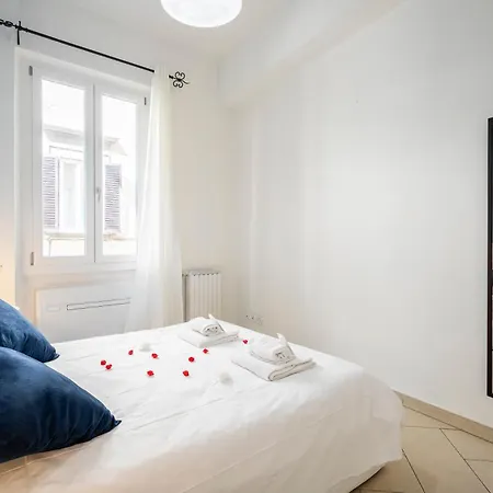 Chic House In Centro Storico Apartment Florence
