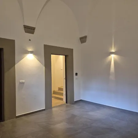 Maison Pandolfini * Florence
