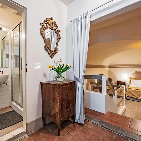 Apartment Dimora Del Palazzo Aldobrandini Del Papa By Interhome