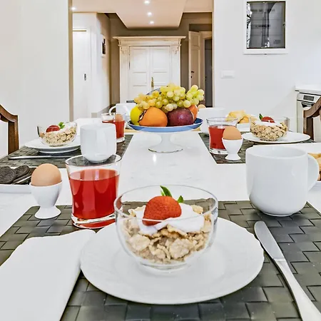 Apartment Dimora Del Palazzo Aldobrandini Del Papa By Interhome *