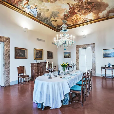 Dimora Del Palazzo Aldobrandini Del Papa By Interhome Florence