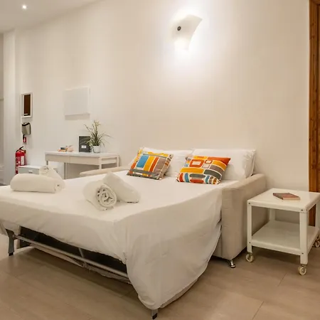Apartment Pergola - 1 Bdr Flat With Inner Courtyard