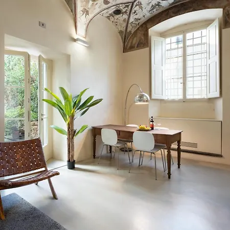 Keys Of Italy - Benci 20 Fresco - Frescoes One Bedroom Santa Croce Apartment Florence
