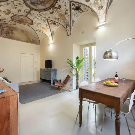 Keys Of Italy - Benci 20 Fresco - Frescoes One Bedroom Santa Croce Florence