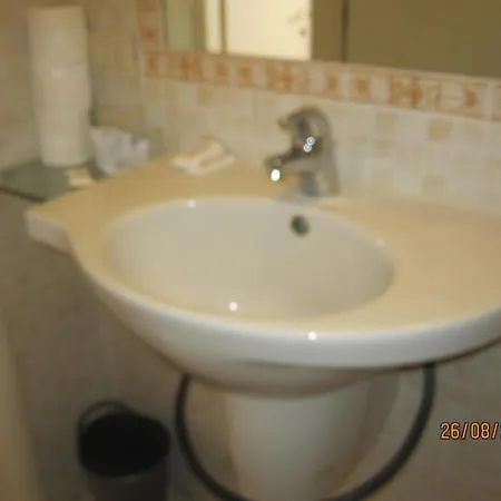Dante Apartment