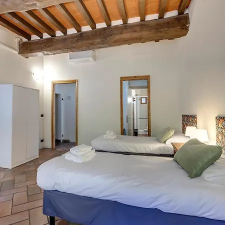 Anguillara 7a Apartment Florence