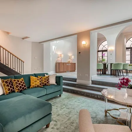 Apartment Duomo Penthouse Luxury In By Palazzo Pazzi Vitali *