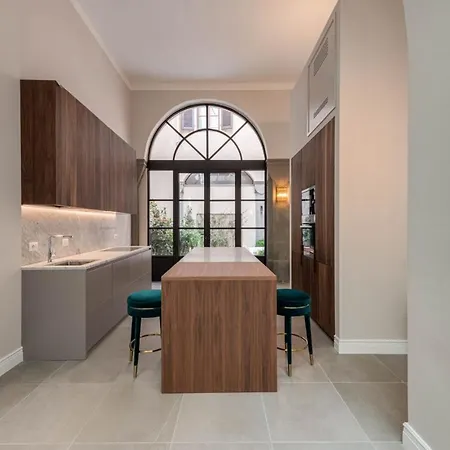 Apartment Duomo Penthouse Luxury In By Palazzo Pazzi Vitali
