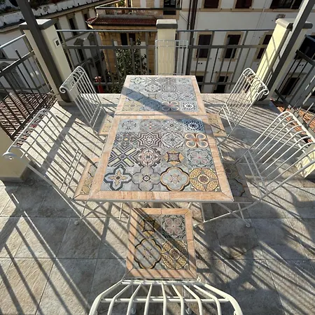 Florentine Penthouse By Florencehospitality Com