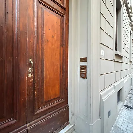 Florentine Penthouse By Florencehospitality Com Apartment Florence