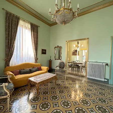 Florentine Penthouse By Florencehospitality Com Apartment